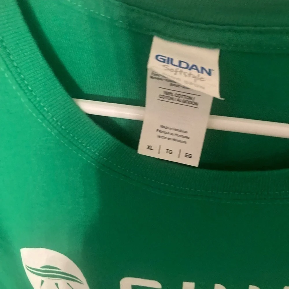 Shipt Shopper gear. 7 T-shirts. 6 of them are size XL & 1 of them is size L